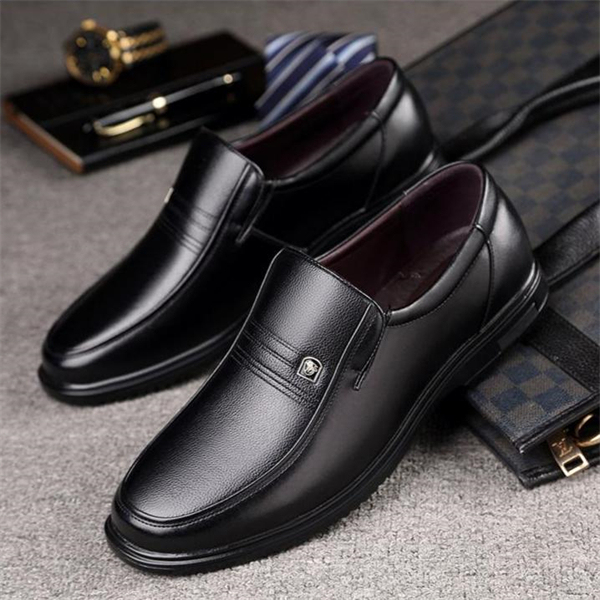 Genuine leather soft sole casual loafers for middle-aged and elderly men