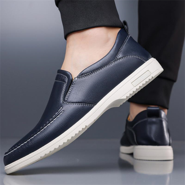 Genuine leather large size hand-sewn men's casual shoes