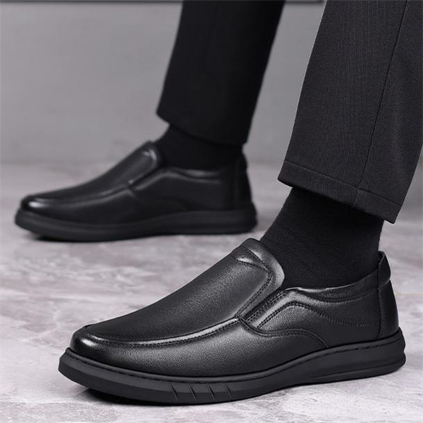 Genuine leather, soft and durable, suitable for middle-aged and elderly men, business leather shoes for spring and autumn.