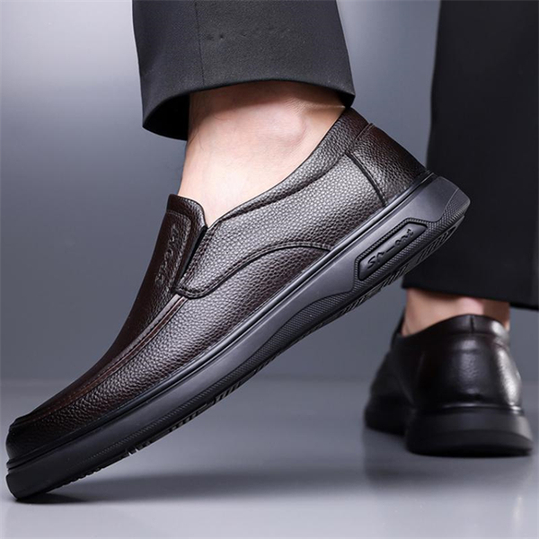 Genuine leather plus size soft sole non-slip slip-on men's casual shoes