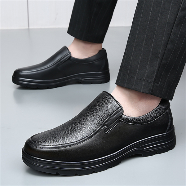 Genuine leather plus size soft-soled slip-on men's casual shoes