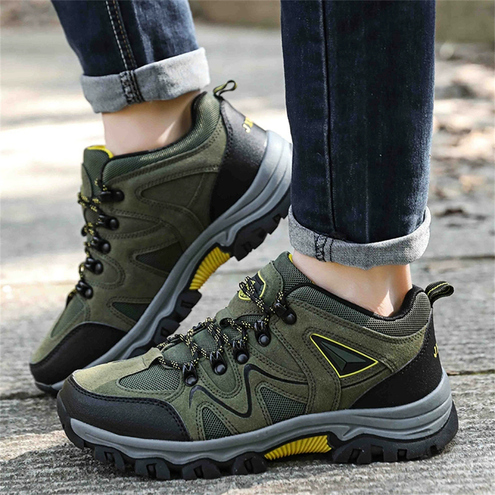 New four-season waterproof and non-slip low-top men's hiking shoes