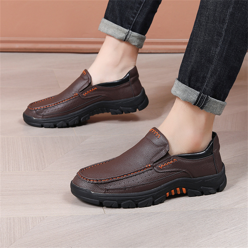 Genuine leather round toe soft sole casual shoes for middle-aged and elderly men