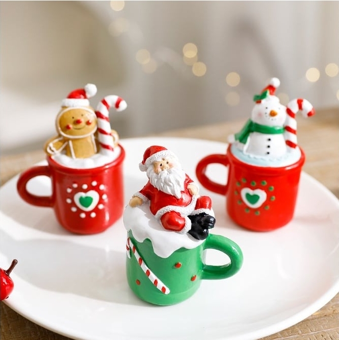 Cute Resin Christmas Ornaments