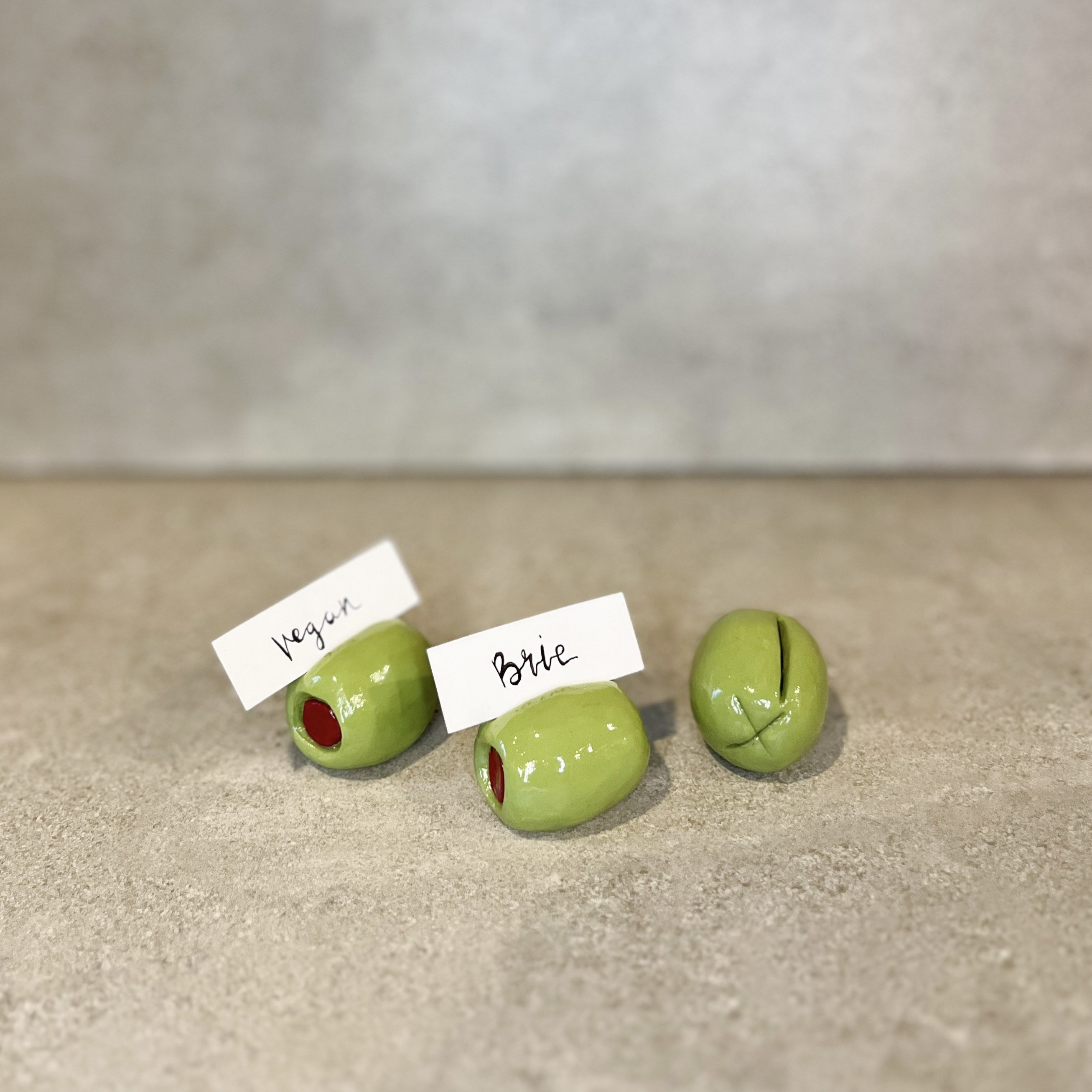 Olive Place Card Holder