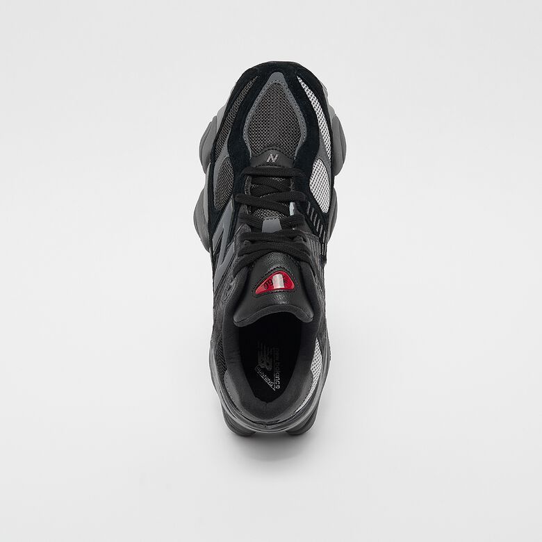 New Balance 9060 Mancare