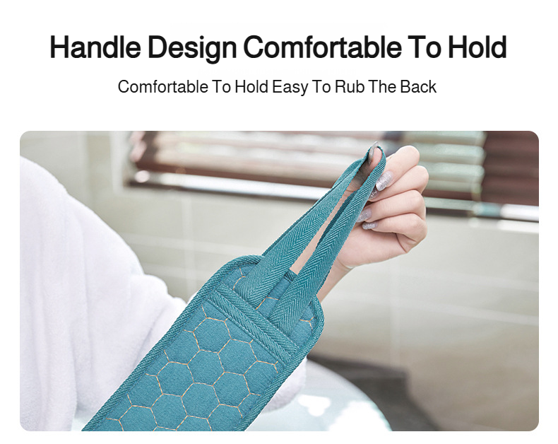 Exfoliating bath towel for smooth skin