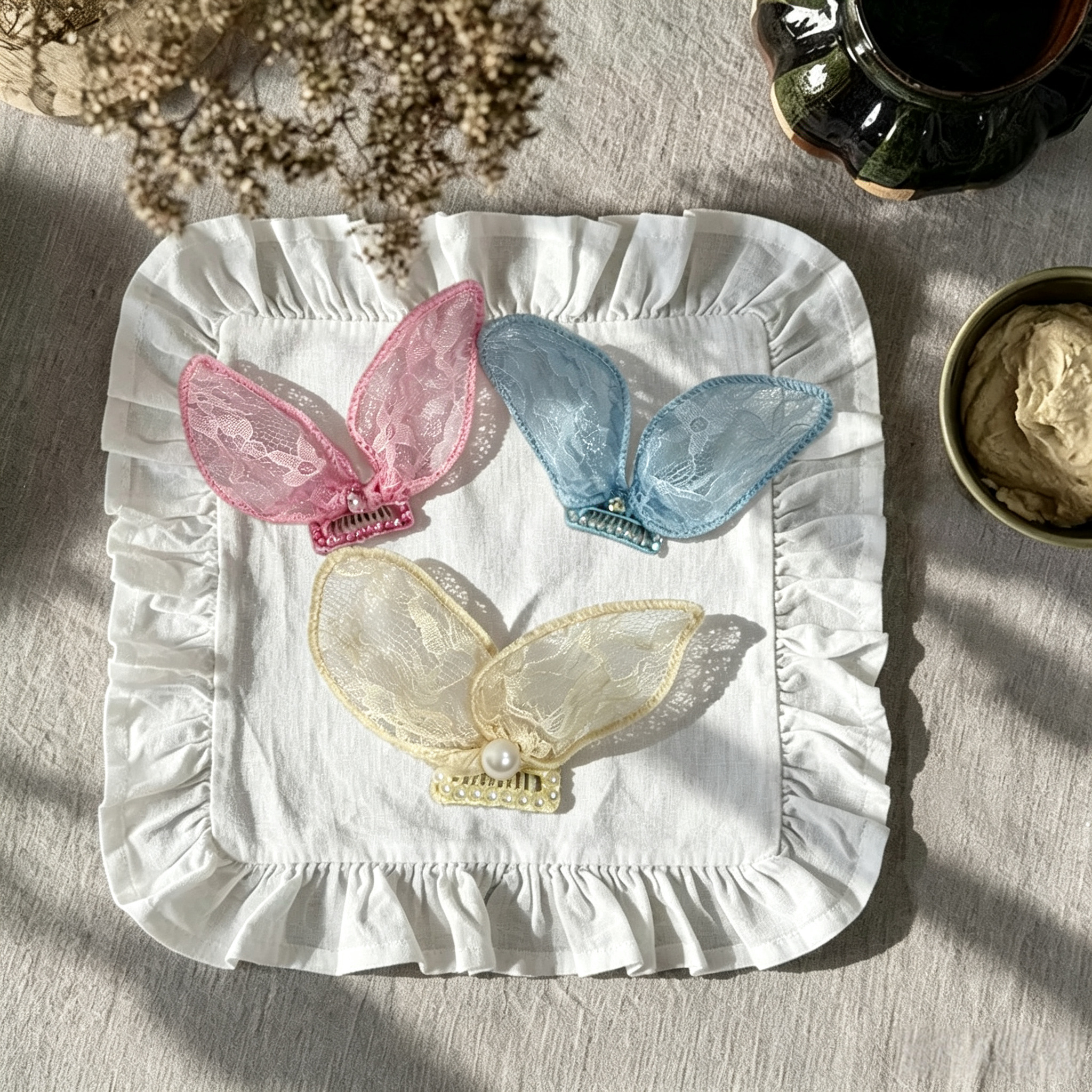 Lace Bunny Ear Pearl Pet Hair Clips
