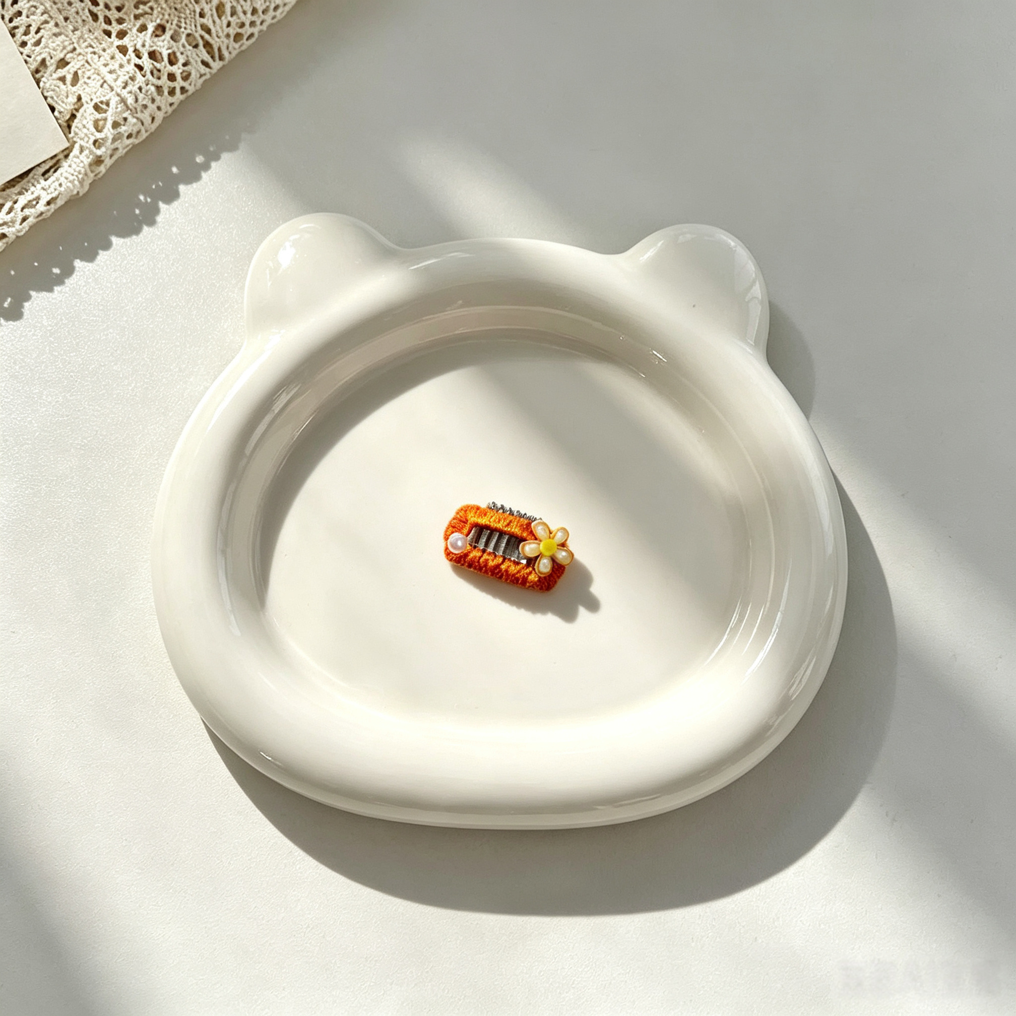 Mini Daisy Pearl Pet Hair Clips