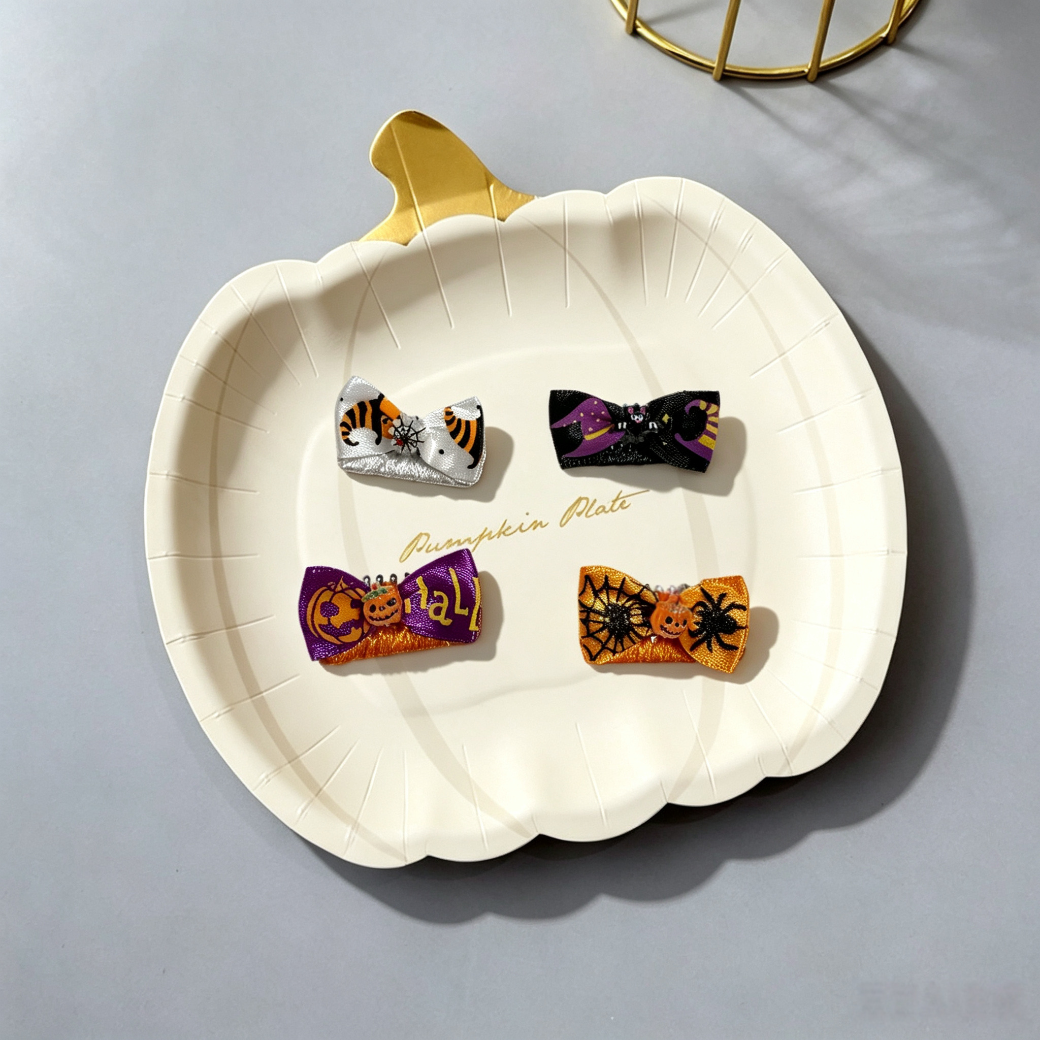 4pcs Halloween Spider Pumpkin Witch Bow Pet Hair Clips