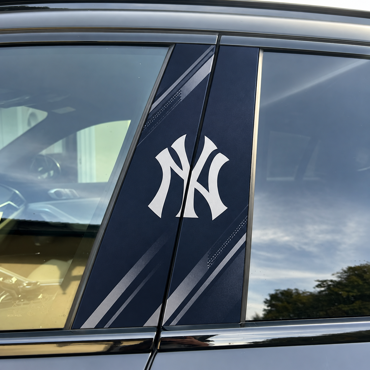 New York Yankees Car Pillar Wrap - Universal Fit