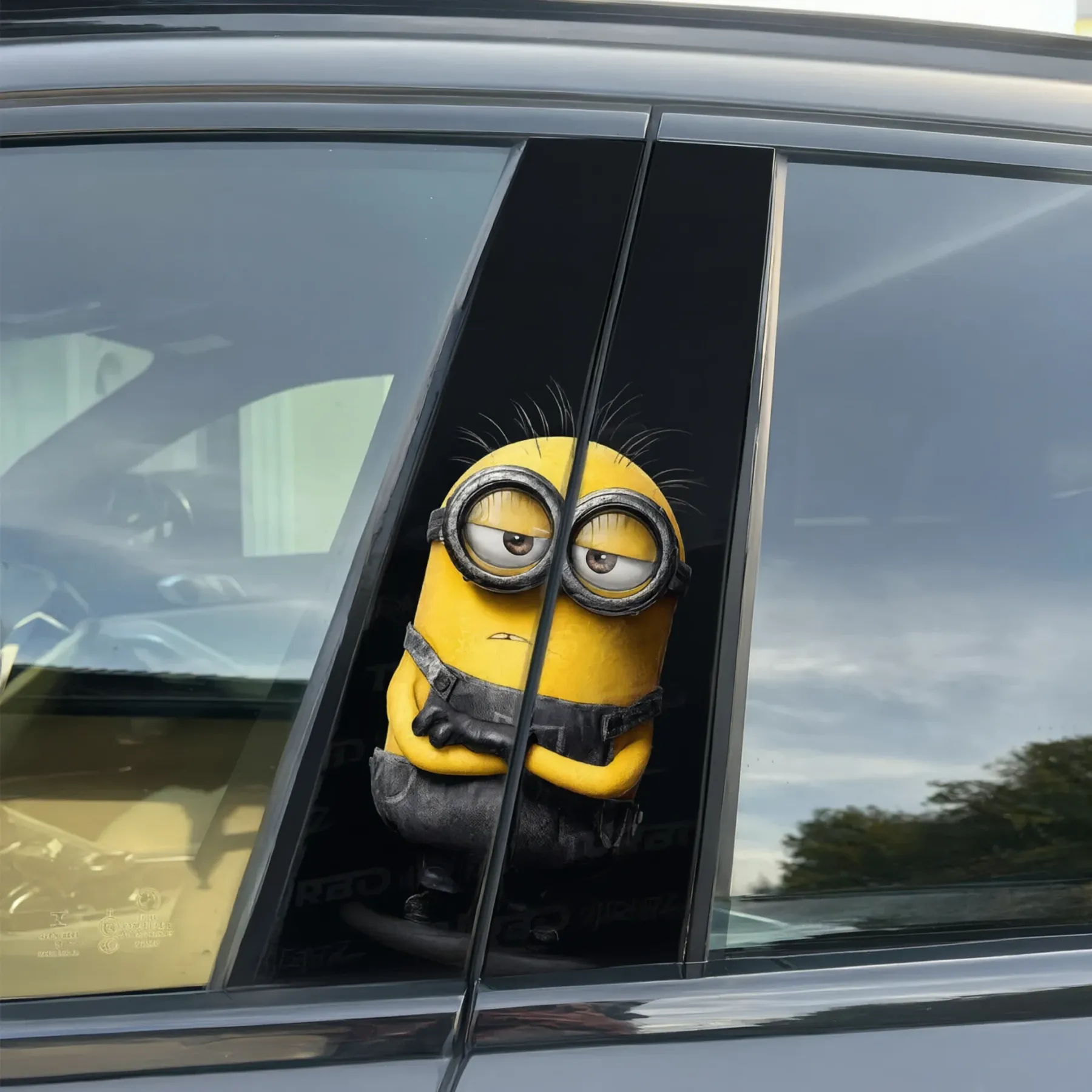 Offended Minion - Car pillar sticker