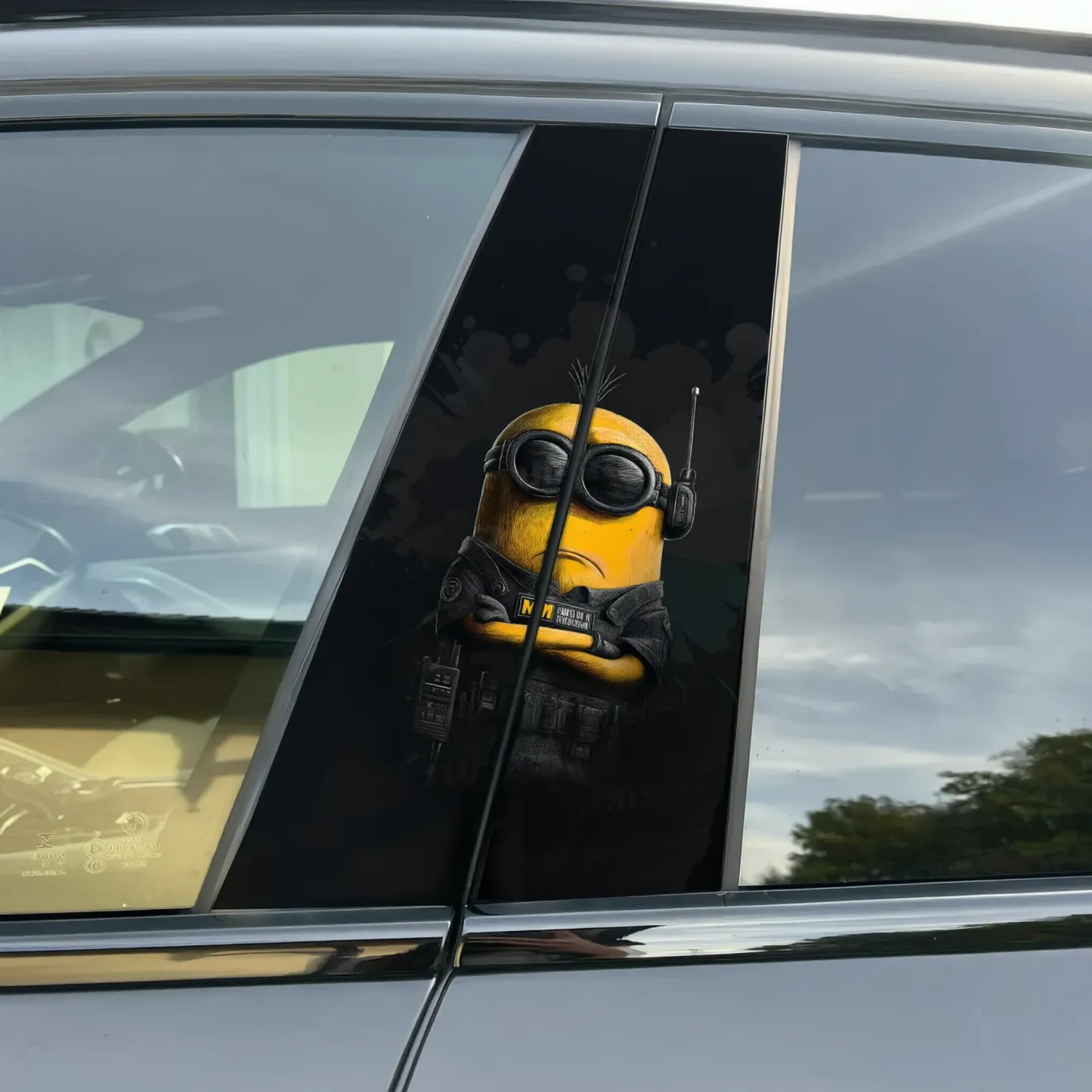 Minion Bodyguard 2 - Car pillar sticker