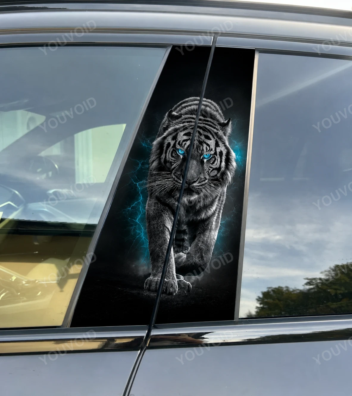 Tiger in a storm 2 - Car pillar sticker