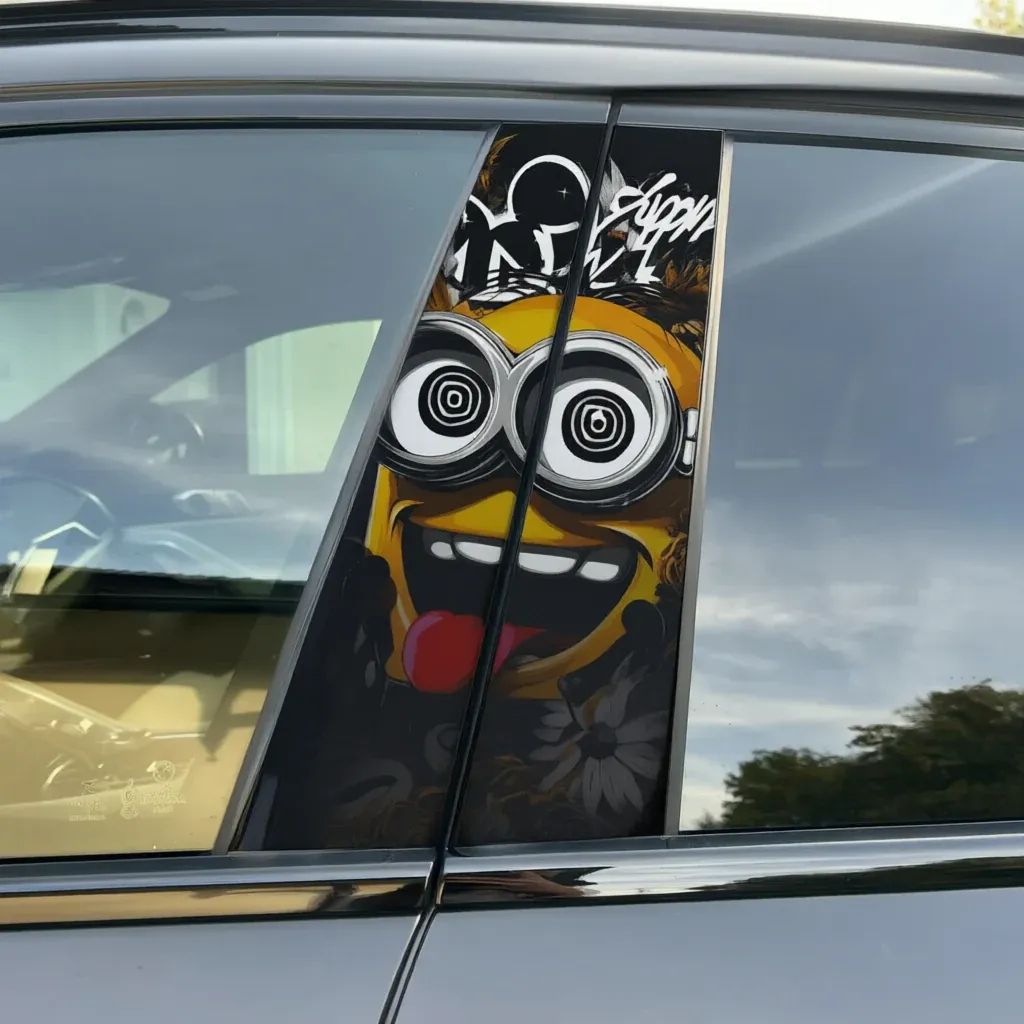 Minion Hypno Art - Car pillar sticker