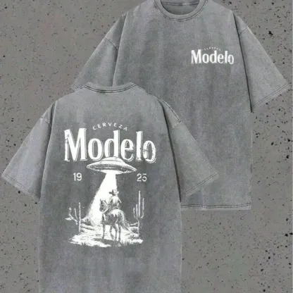 Modelo UFO Cowboy Vintage Washed Tee – Heavyweight Western Streetwear Shirt