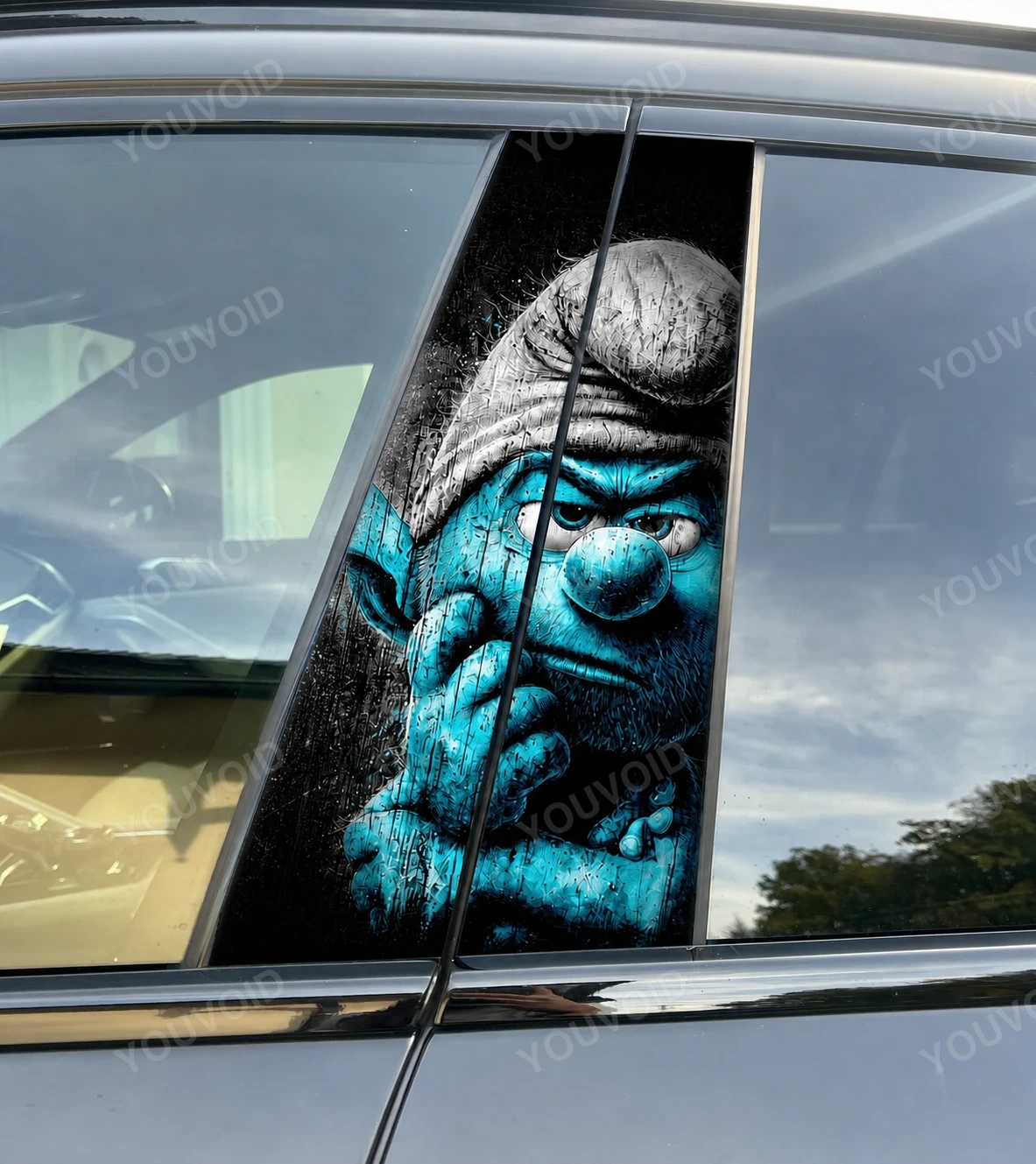 Pensive Smurf - Car pillar sticker