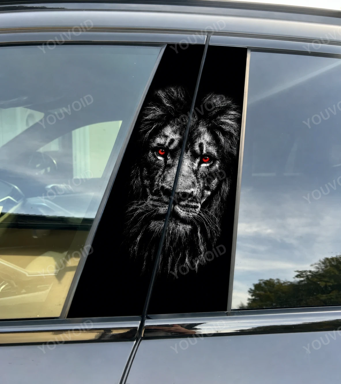 Lion with red eyes - Car pillar sticker