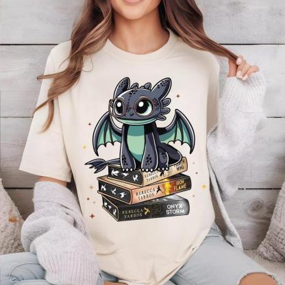 “Bookish Dragon” Toothless & Novels Cute Tee