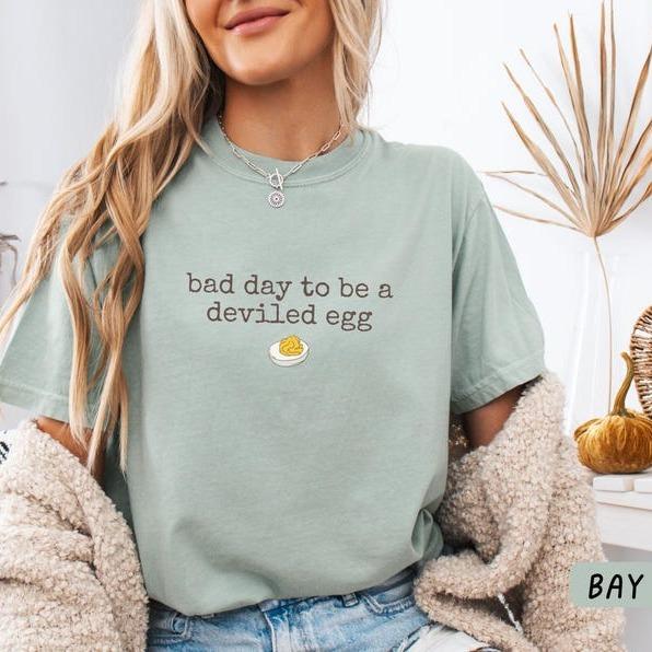 Bad Day To Be A Deviled Egg Funny Thanksgiving Dinner T-shirt