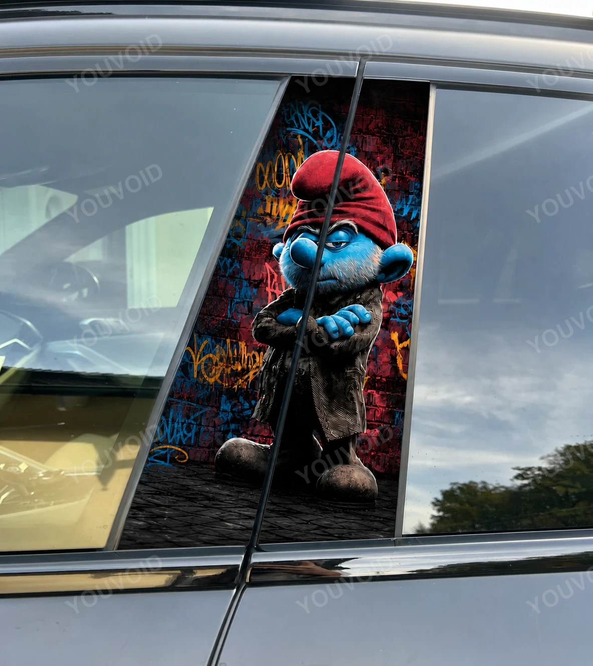 Bearded Smurf Graffiti - Car pillar sticker