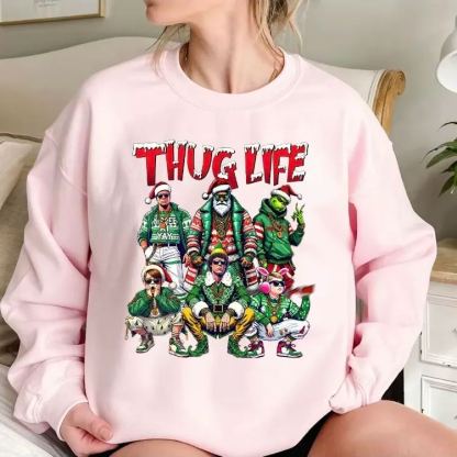 Christmas Movie Characters Sweatshirt in Green