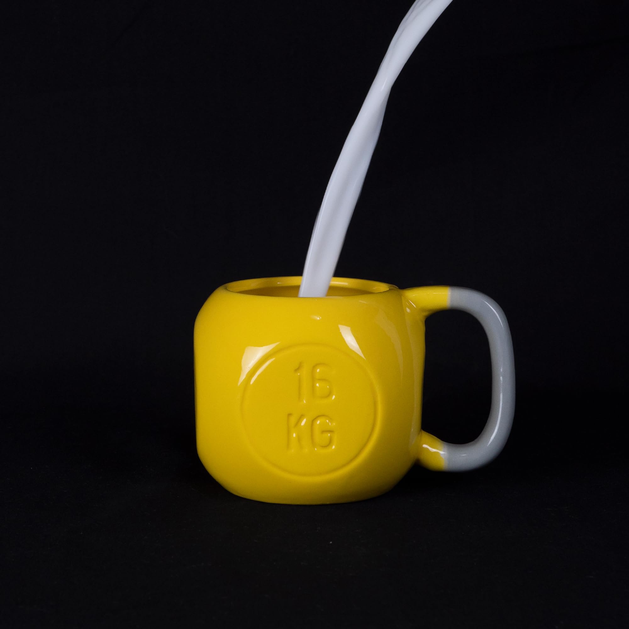 Taza de Cerámica Original | Diseño Pesa Rusa | 350 ml | color amarillo | Apta para Microondas y Lavavajillas | Regalo GYM, crossfit, Amantes del Fitness