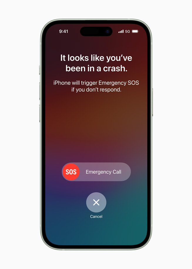 iPhone 15 shows the message &ldquo;It looks like you&rsquo;ve been in a crash. iPhone will trigger Emergency SOS if you don&rsquo;t respond.&rdquo;