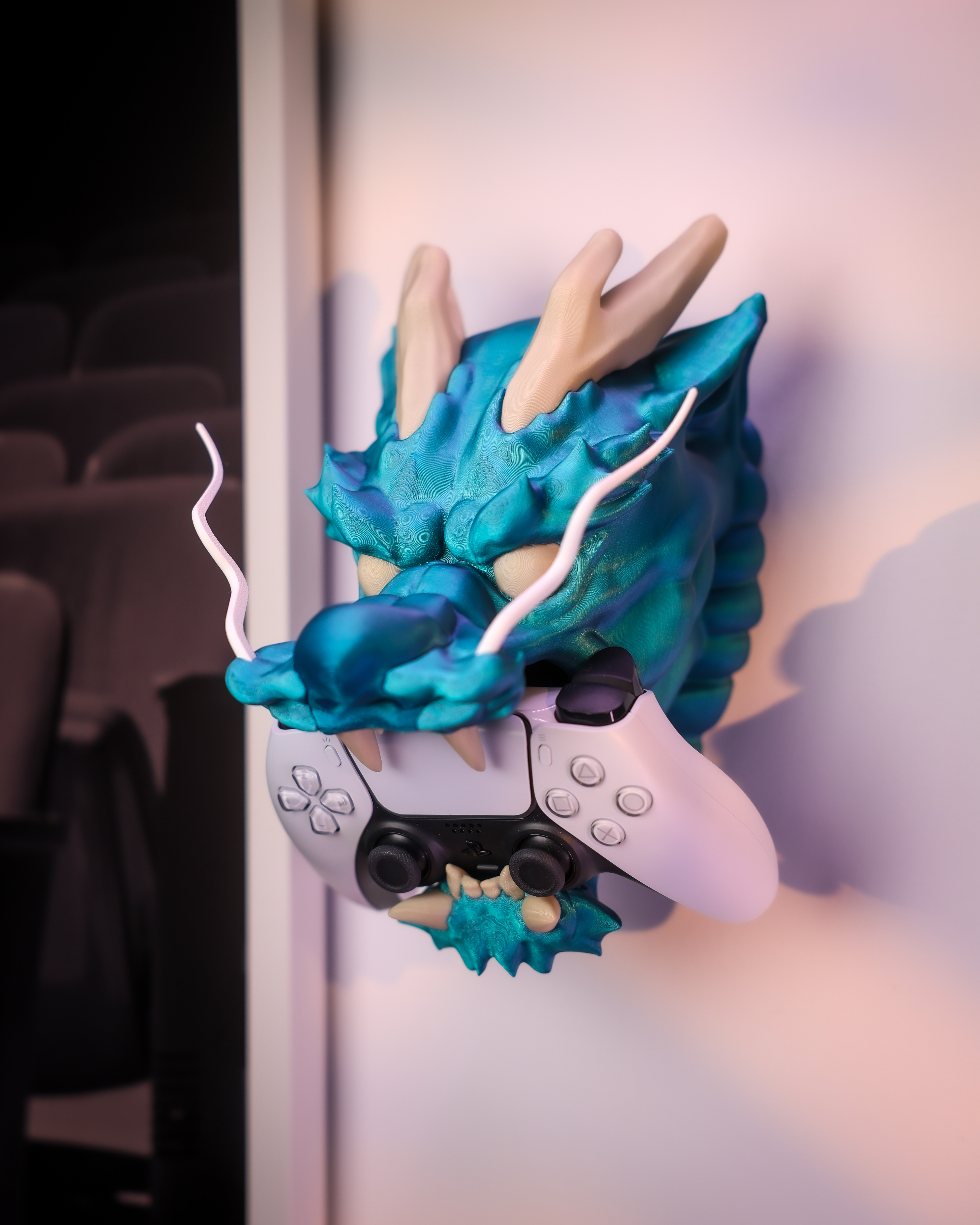 Tiger Controller Stand｜Fierce Gamepad Holder for PS5 / Xbox / Switch｜Wall & Desk Mount｜Stylish Animal Decor-Toycex