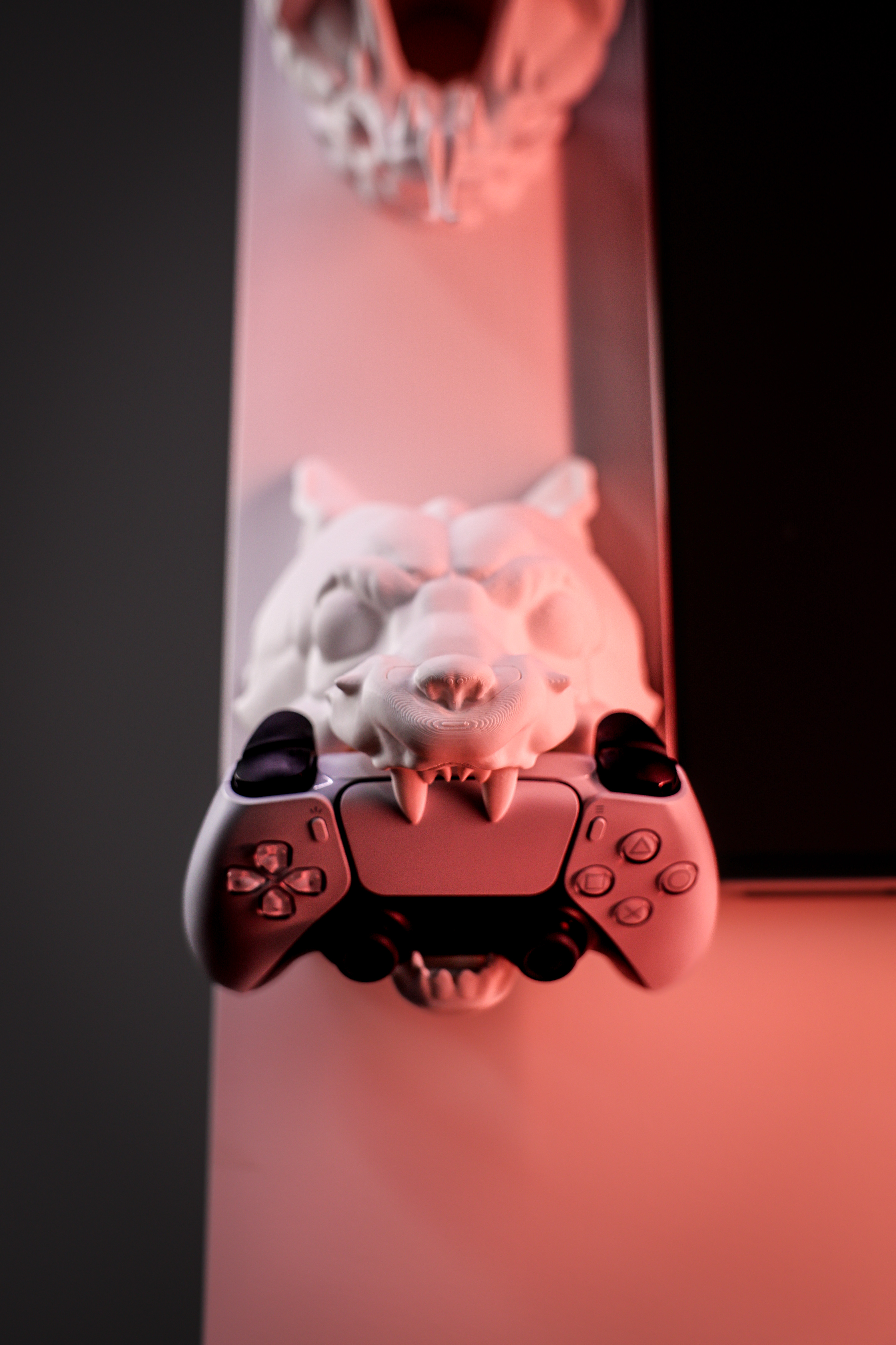 Tiger Controller Stand｜Fierce Gamepad Holder for PS5 / Xbox / Switch｜Wall & Desk Mount｜Stylish Animal Decor-Toycex