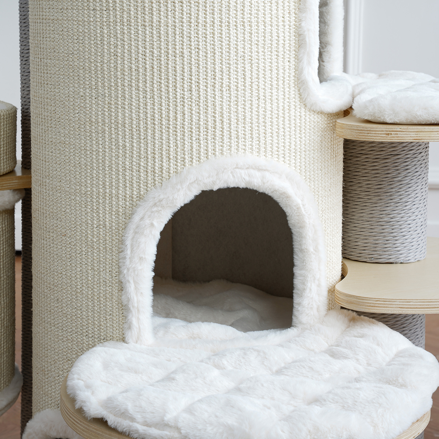 63'' HLarge Solid Wood Cat Tree