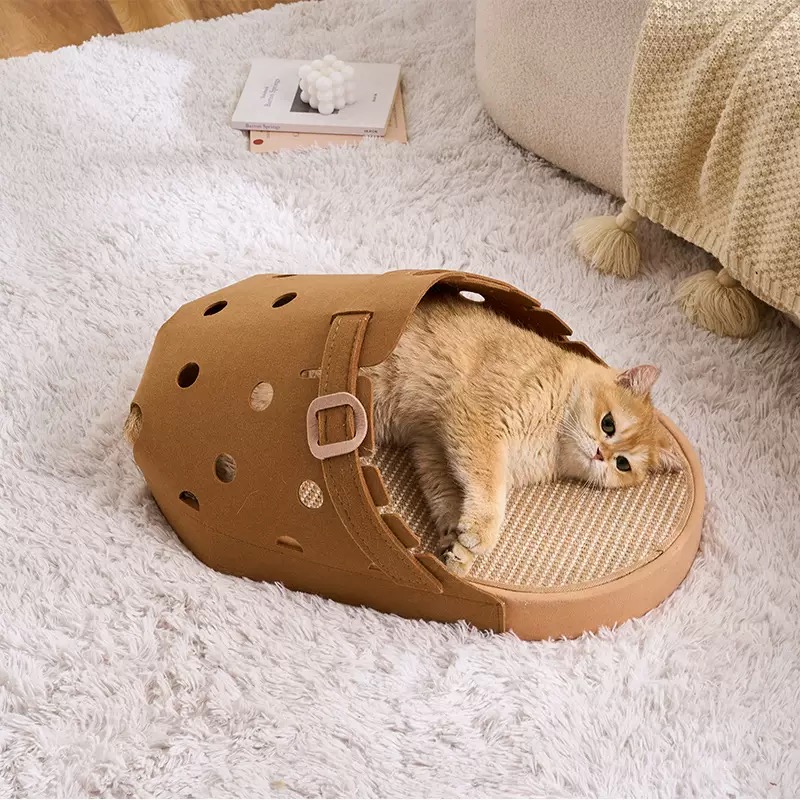 Birkenstock-Inspired Cat Scratcher Bed | Jute Cat Lounge