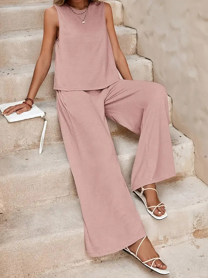 Pocketed Tummy & Hip Hiding Flattering 2-Piece Set