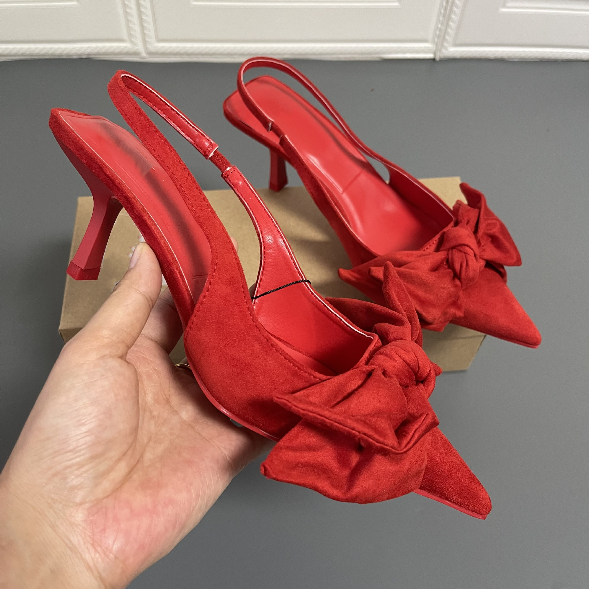 🎄2024 New Christmas🔥 Women's suede bow embellished elegant high heel shoes