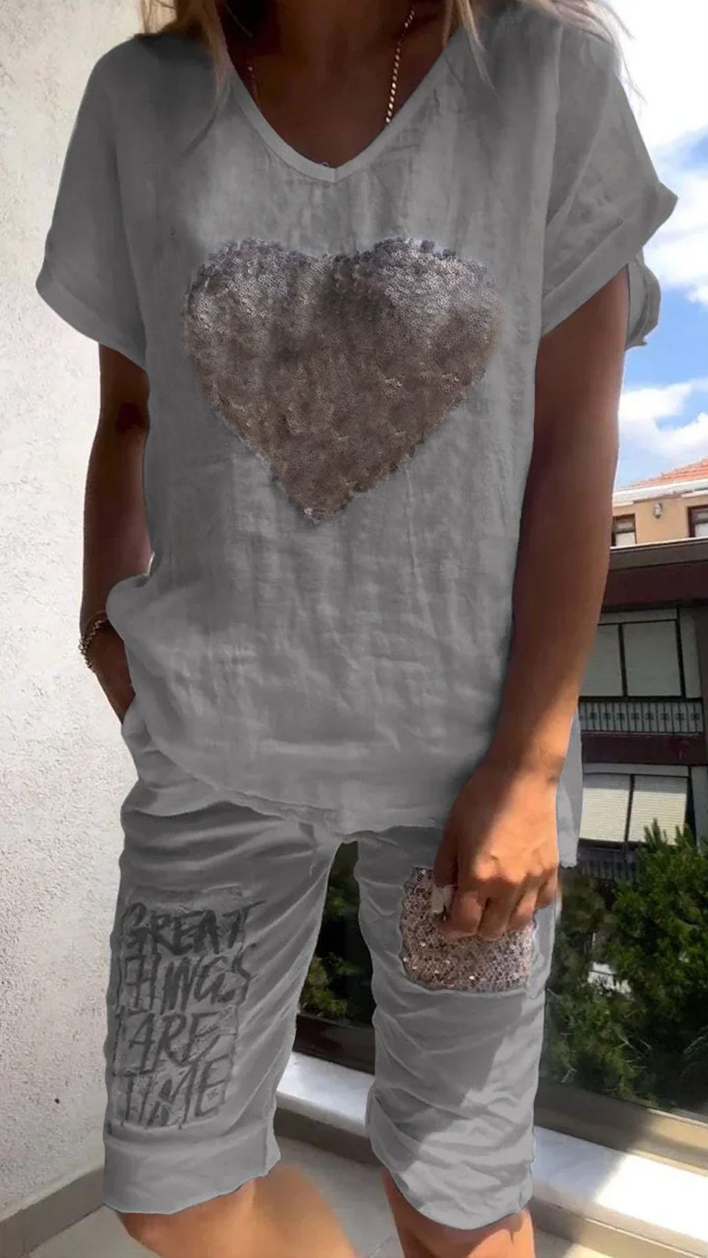 V-neck Love Sequin Casual Two-piece Suit (Buy 2 Sets Free Shipping)