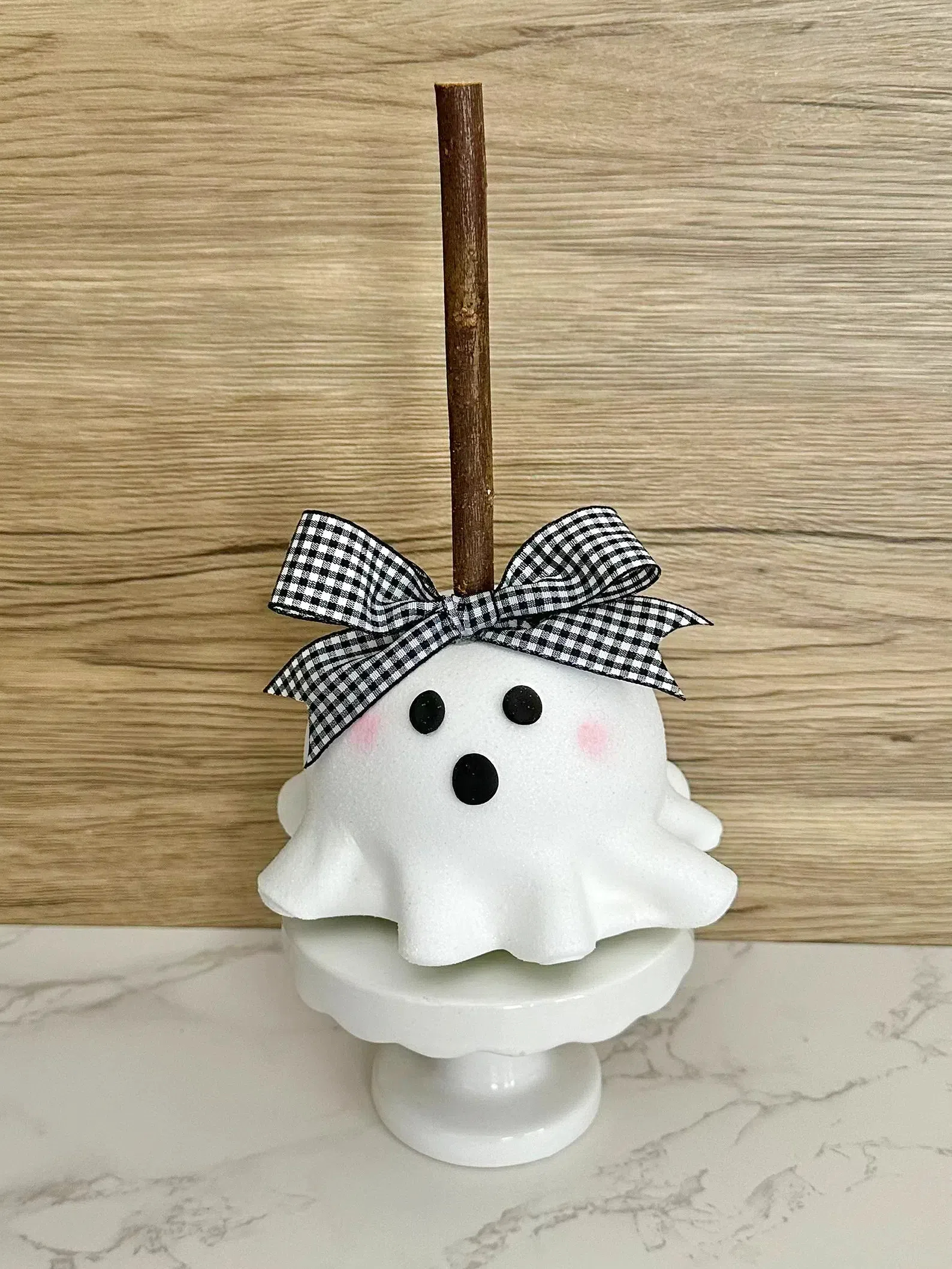 Halloween Ghost Apple