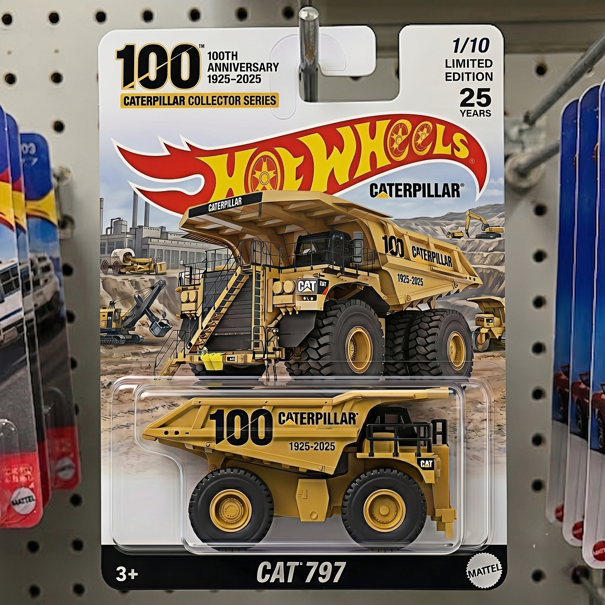 Caterpillar 100th Anniversary Collector’s Set (19256-2025）