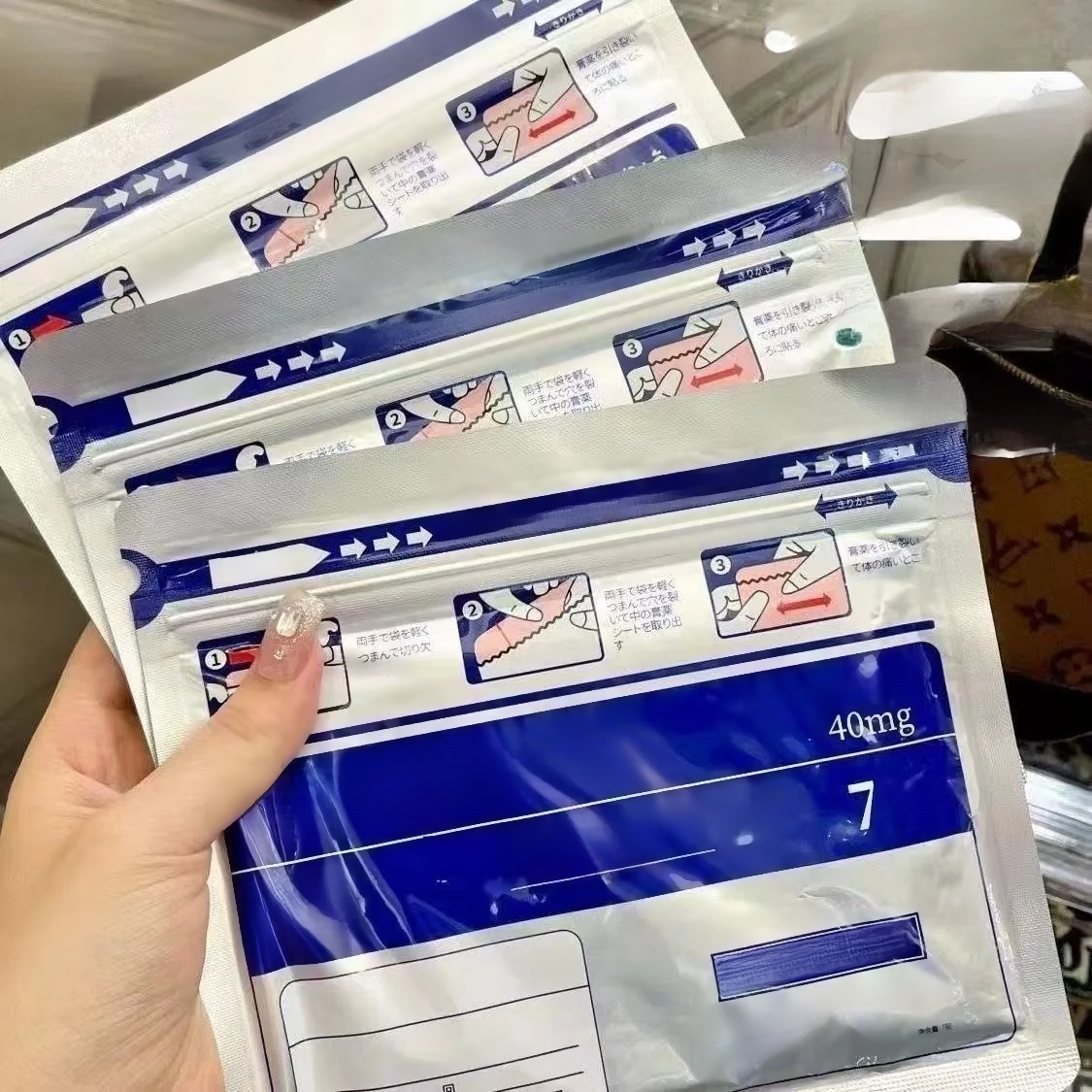 🩹 Joint pain relief patches with a 99.9% satisfaction rate! Low-molecular-weight hyaluronic acid for deep penetration and long-lasting effectiveness 🌿