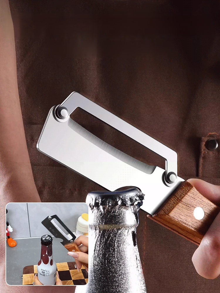 🍏 Efficient peeling, effortless cooking! This large, multi-purpose stainless steel peeler makes quick work of a variety of fruits and vegetables. 