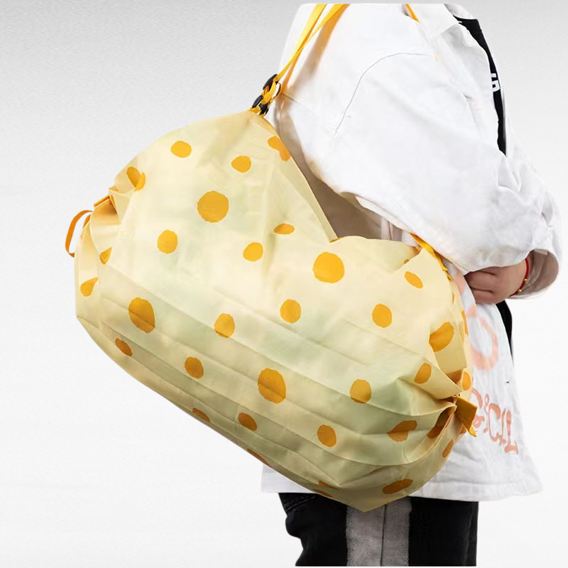 Large capacity foldable shopping bag