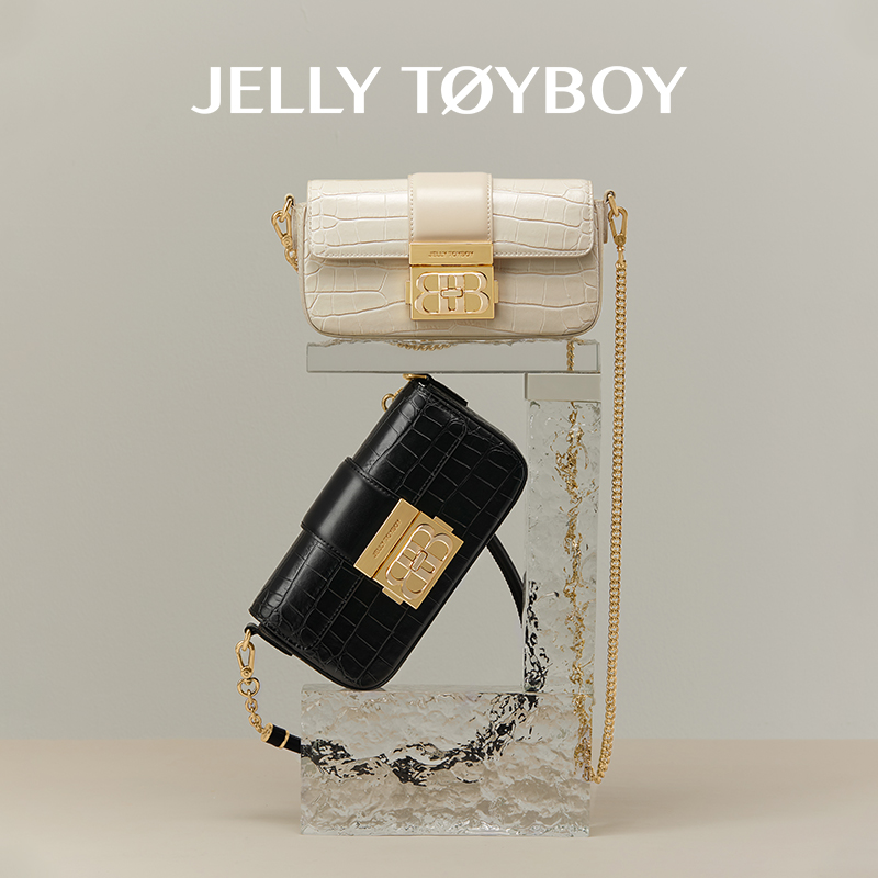 JTB-accordion-minimalist-shoulder-bag