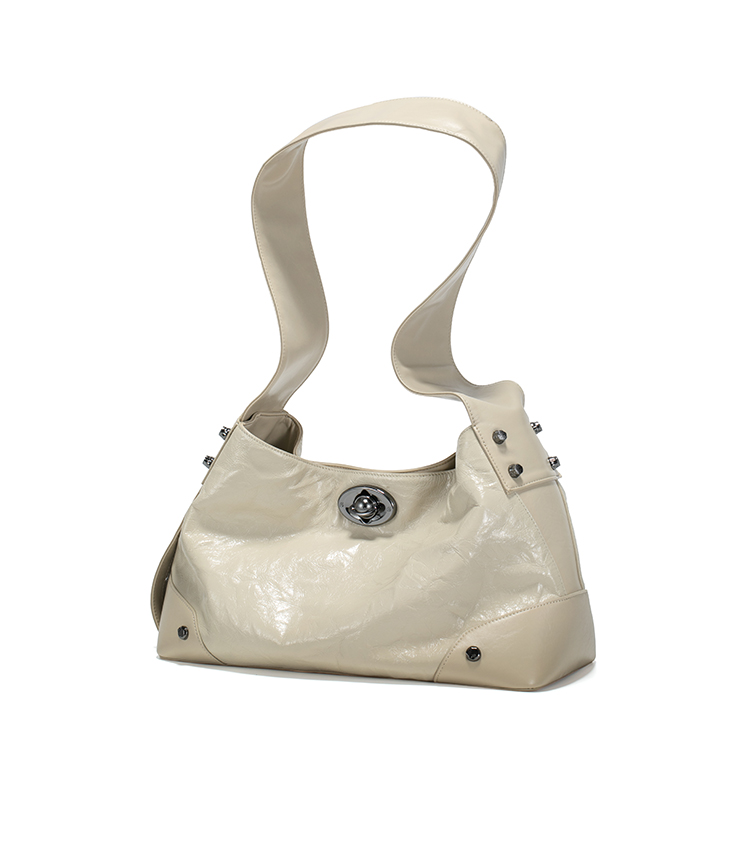 Unbound | Voyager Shoulder Duffel – Moonlight Cream