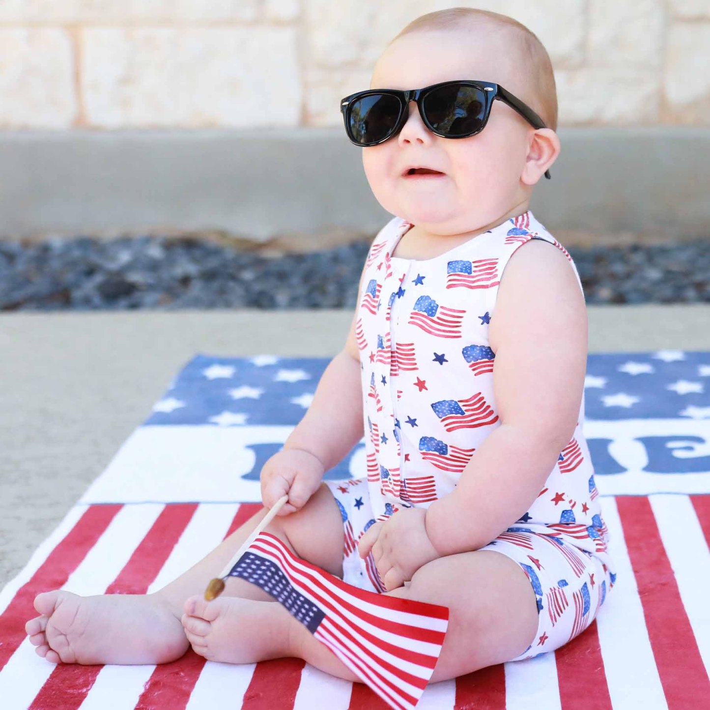 Sleeveless Snap Romper