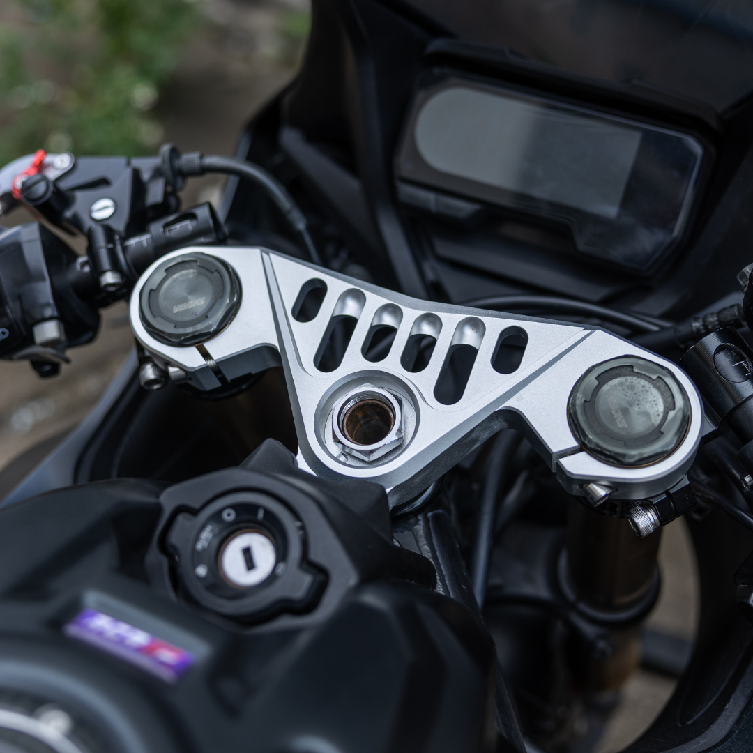 RCR Frosted Silver Top Triple Clamp For HONDA CBR650R