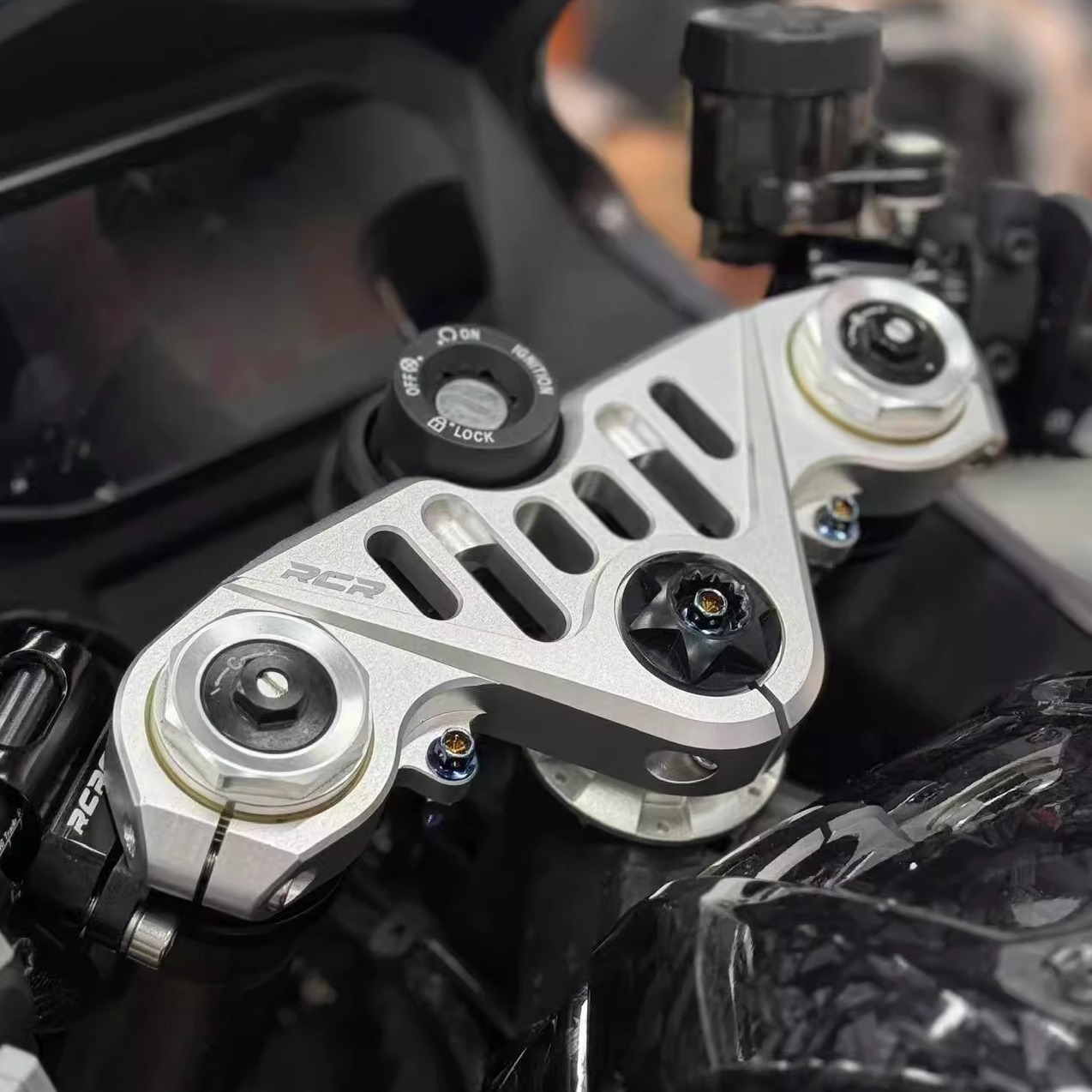 RCR Frosted Silver Top Triple Clamp For QJMOTOR SRK800RR & 600RS