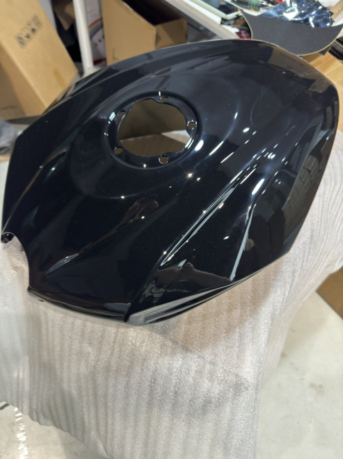 RCR FUEL TANK SHELL CFMOTO 675SR