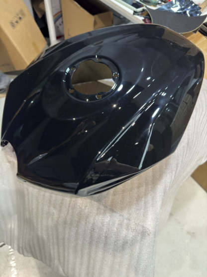 RCR FUEL TANK SHELL CFMOTO 675SR
