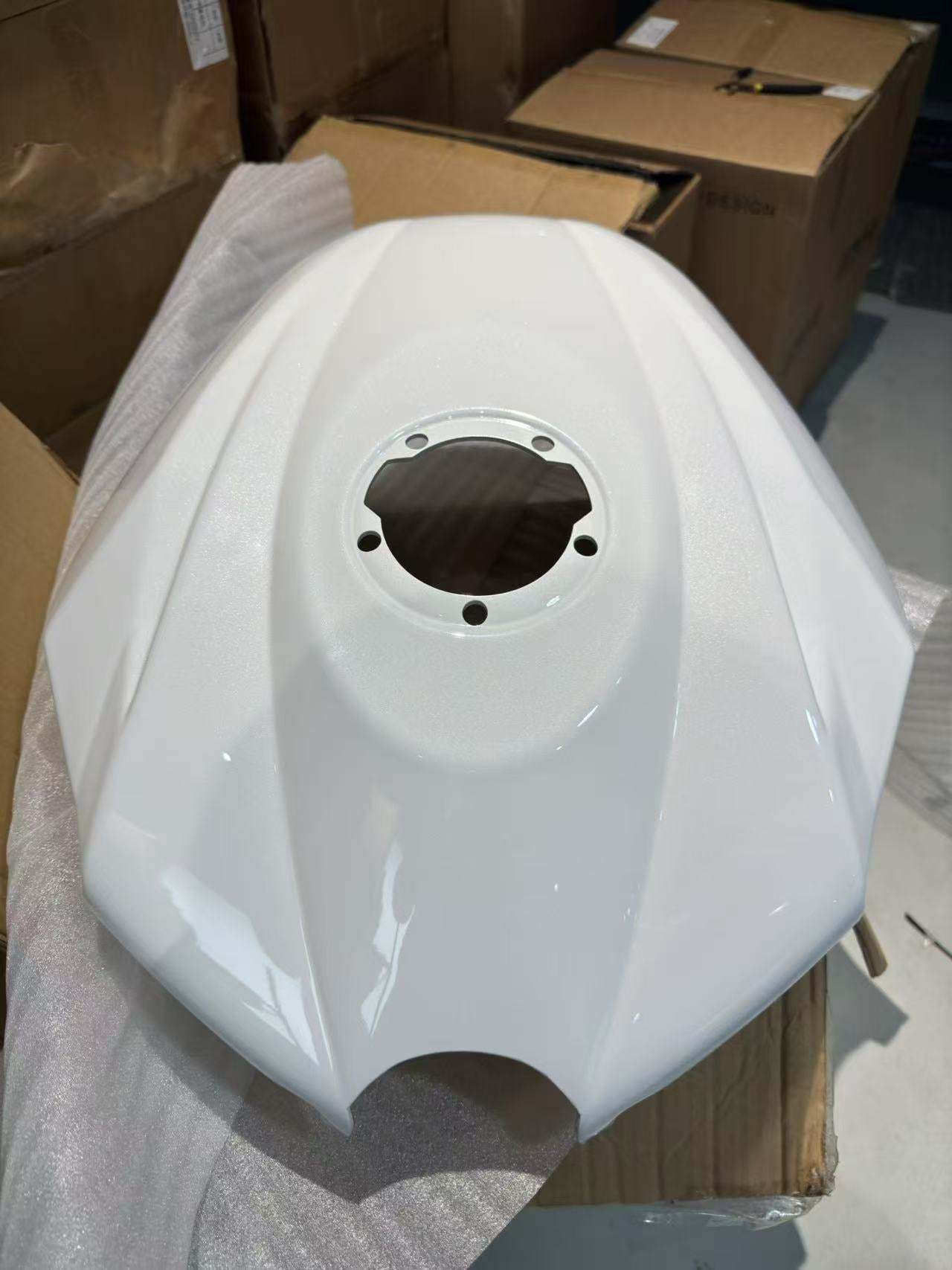 RCR FUEL TANK SHELL CFMOTO 675SR