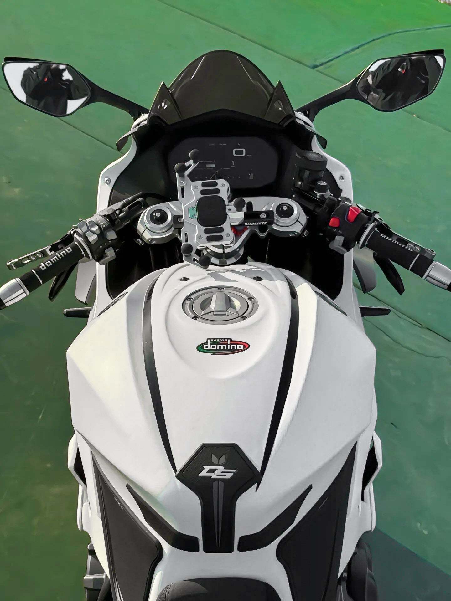 RCR FUEL TANK SHELL QJMOTOR SRK800RR & 600RS