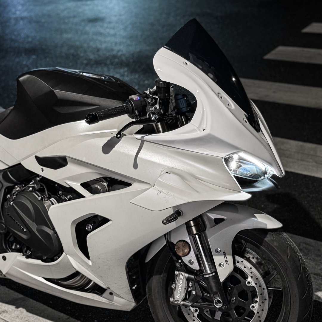 RCR FRONT ASSEMBLY (WINDSHIELD+FRONT GUARD) QJMOTOR SRK800RR & 600RS